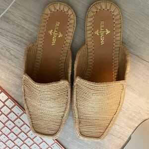 Bulibasha slip on shoes